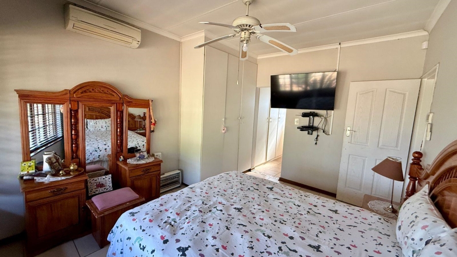 3 Bedroom Property for Sale in Bellevue KwaZulu-Natal