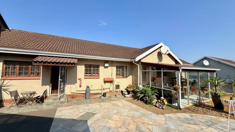 3 Bedroom Property for Sale in Bellevue KwaZulu-Natal