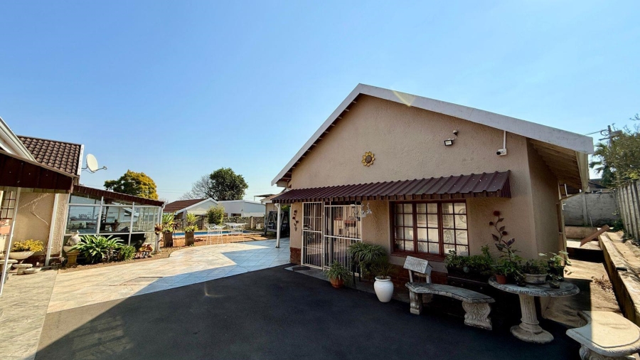 3 Bedroom Property for Sale in Bellevue KwaZulu-Natal
