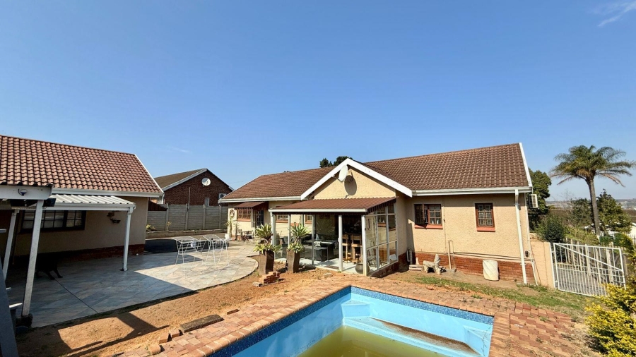 3 Bedroom Property for Sale in Bellevue KwaZulu-Natal