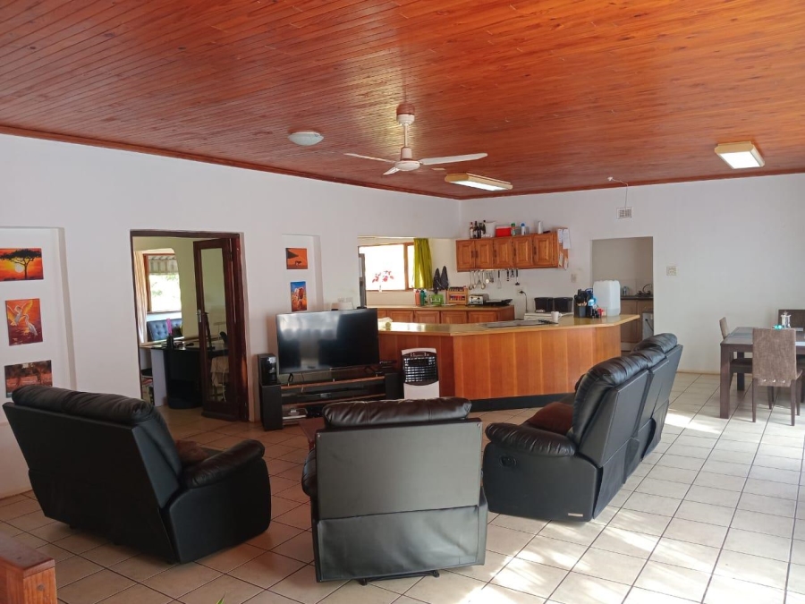 6 Bedroom Property for Sale in Nyala Park KwaZulu-Natal