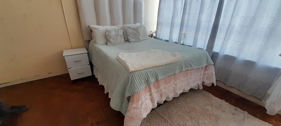 1 Bedroom Property for Sale in Esplanade KwaZulu-Natal