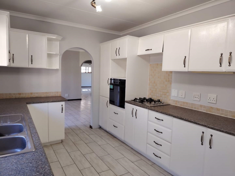 To Let 3 Bedroom Property for Rent in Hillcrest KwaZulu-Natal