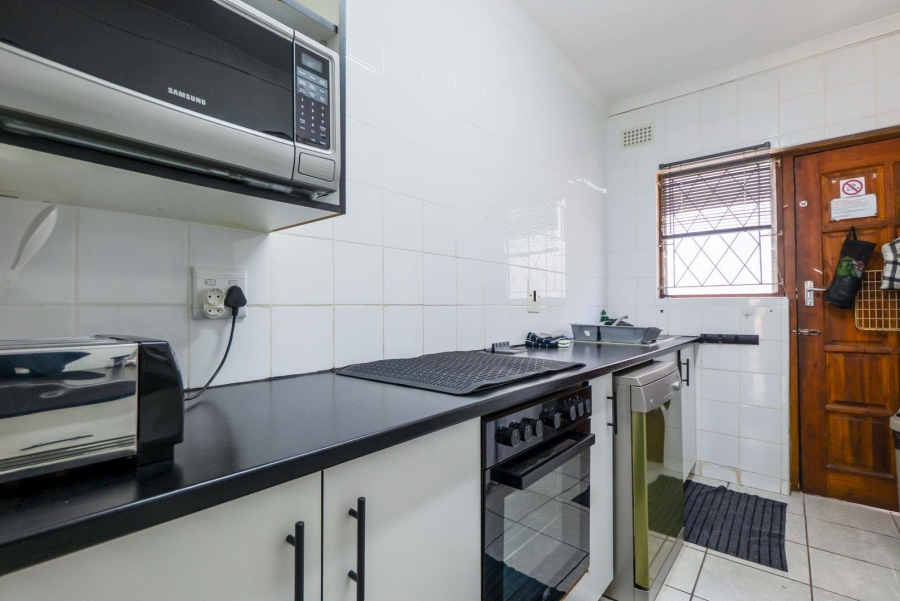 2 Bedroom Property for Sale in Amanzimtoti KwaZulu-Natal