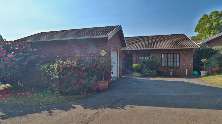 3 Bedroom Property for Sale in Mountain Homes KwaZulu-Natal