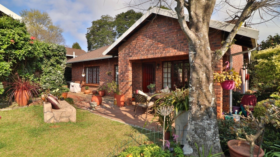 3 Bedroom Property for Sale in Mountain Homes KwaZulu-Natal