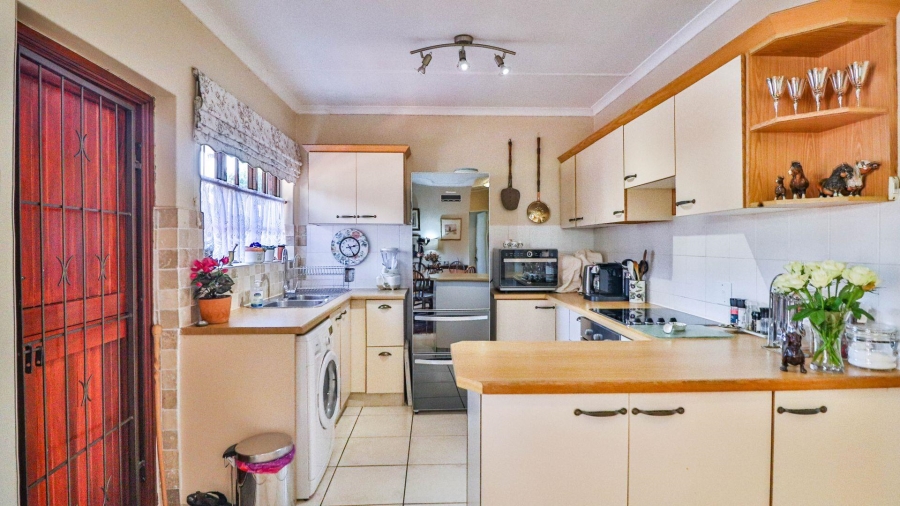 3 Bedroom Property for Sale in Mountain Homes KwaZulu-Natal