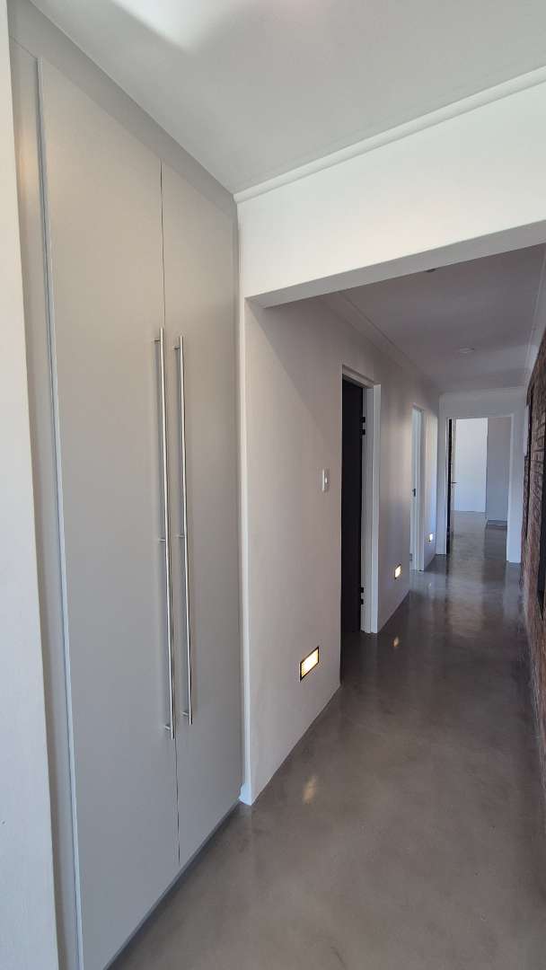 2 Bedroom Property for Sale in Howick North KwaZulu-Natal