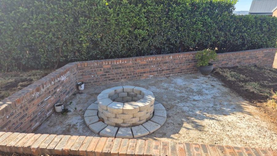 2 Bedroom Property for Sale in Howick North KwaZulu-Natal