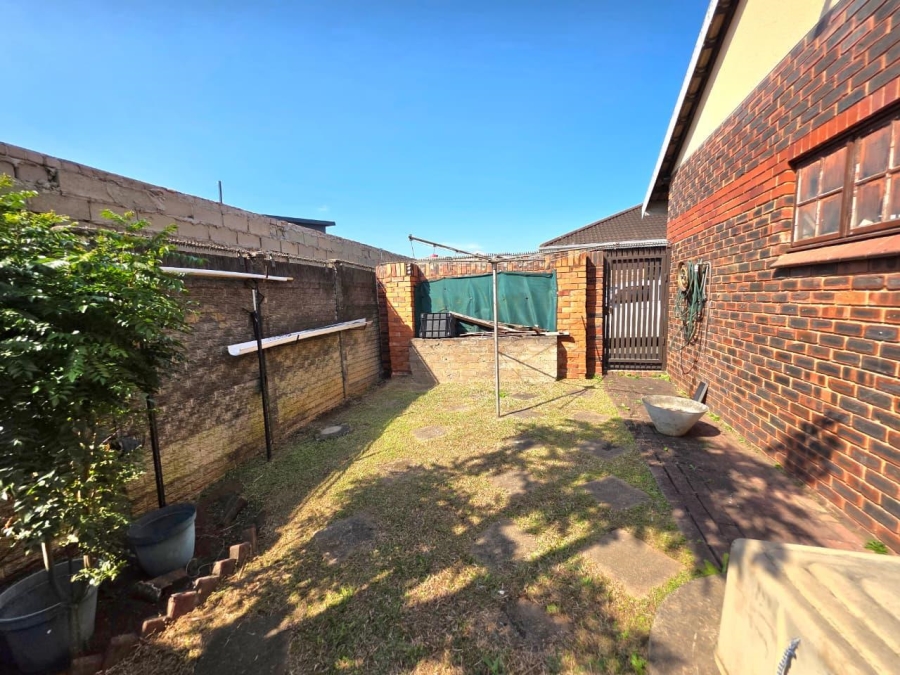 2 Bedroom Property for Sale in Malvern KwaZulu-Natal