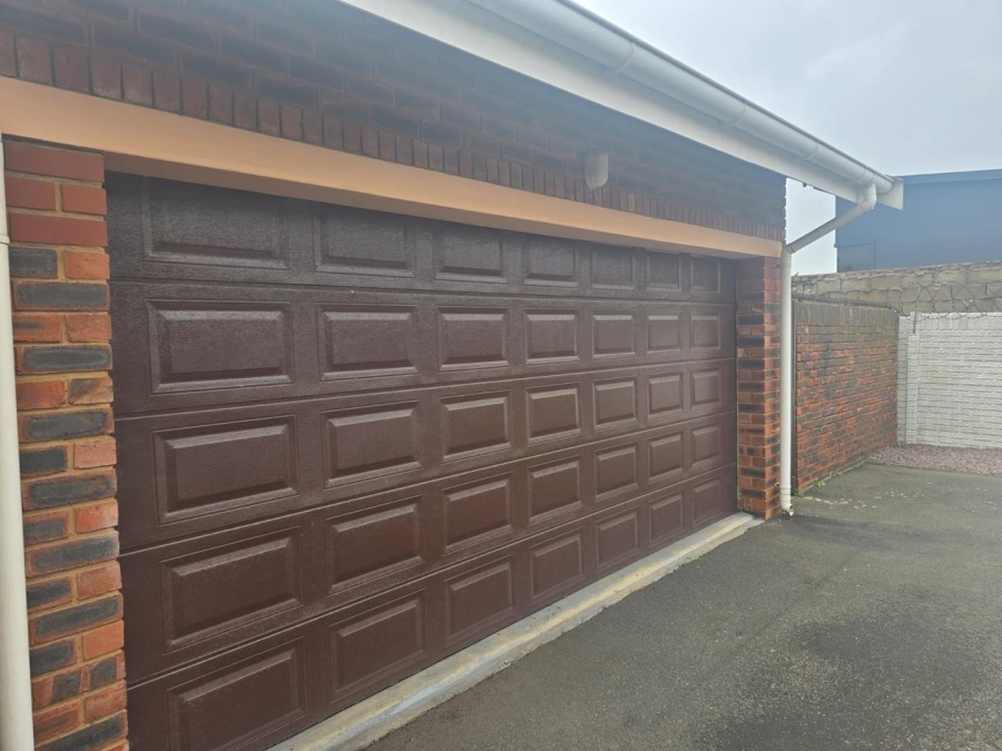 2 Bedroom Property for Sale in Malvern KwaZulu-Natal