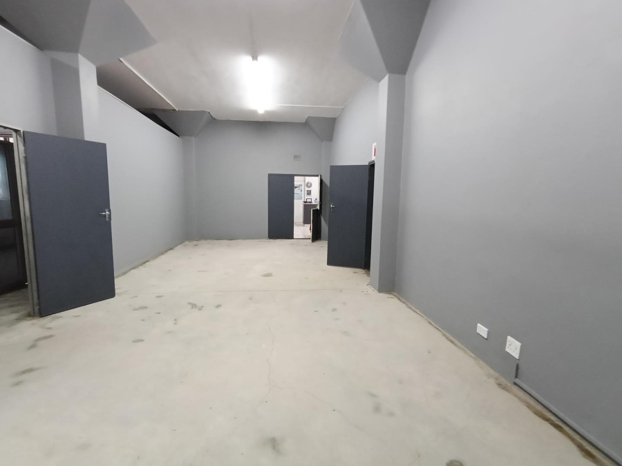 To Let commercial Property for Rent in New Germany KwaZulu-Natal