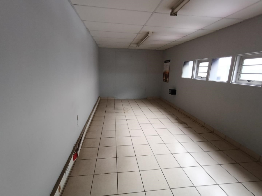 To Let commercial Property for Rent in New Germany KwaZulu-Natal