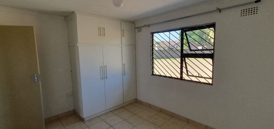 To Let 2 Bedroom Property for Rent in Brackenham KwaZulu-Natal