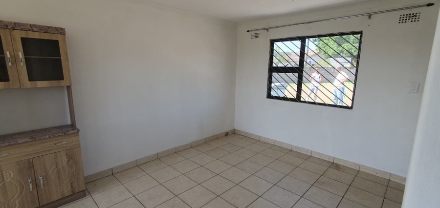 To Let 2 Bedroom Property for Rent in Brackenham KwaZulu-Natal