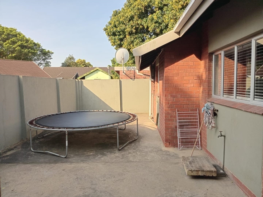 3 Bedroom Property for Sale in Veld En Vlei KwaZulu-Natal