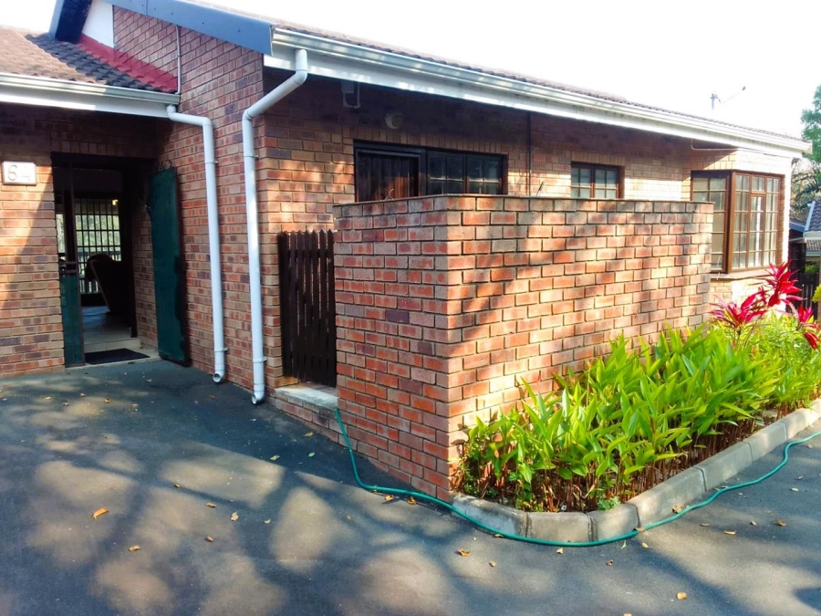 2 Bedroom Property for Sale in Manaba Beach KwaZulu-Natal
