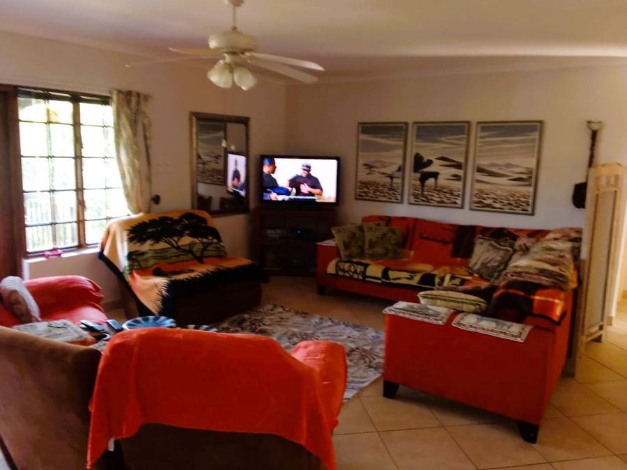 2 Bedroom Property for Sale in Manaba Beach KwaZulu-Natal