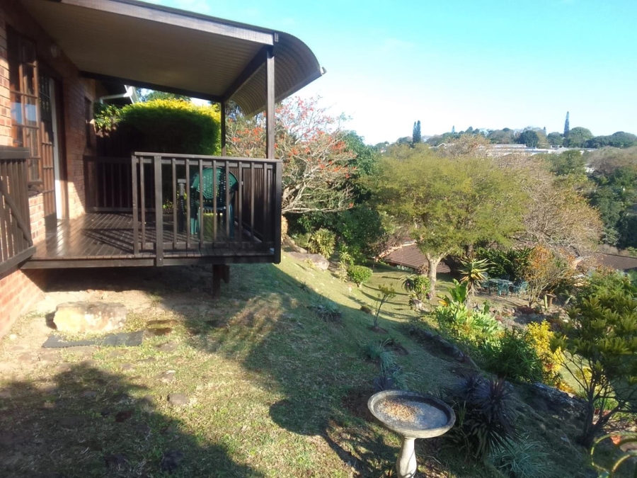 2 Bedroom Property for Sale in Manaba Beach KwaZulu-Natal