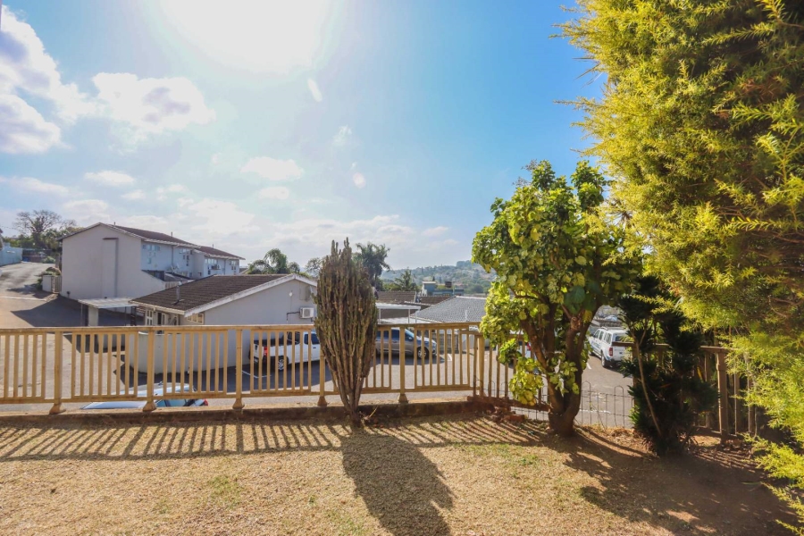 2 Bedroom Property for Sale in Sea View KwaZulu-Natal