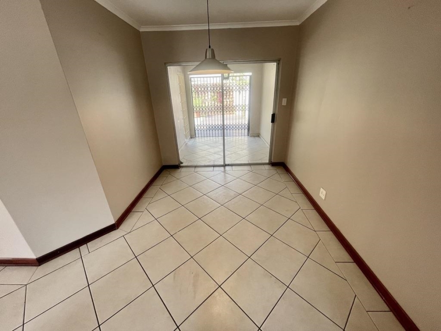 To Let 3 Bedroom Property for Rent in Somerset Park KwaZulu-Natal