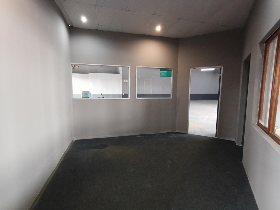 To Let commercial Property for Rent in New Germany KwaZulu-Natal