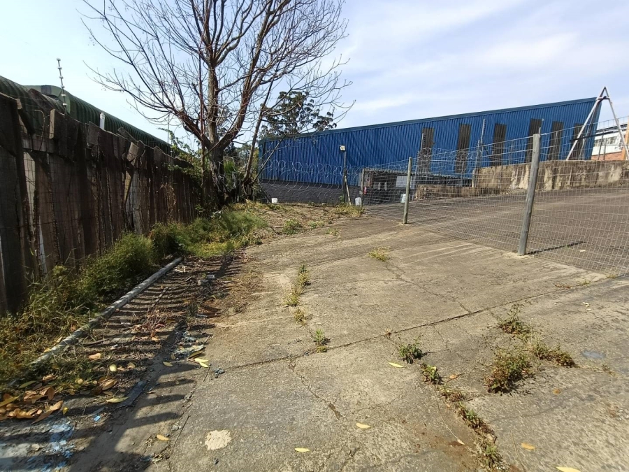 To Let commercial Property for Rent in New Germany KwaZulu-Natal