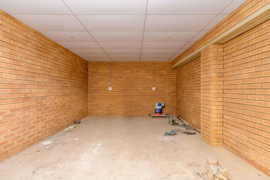 To Let commercial Property for Rent in Umgeni Park KwaZulu-Natal