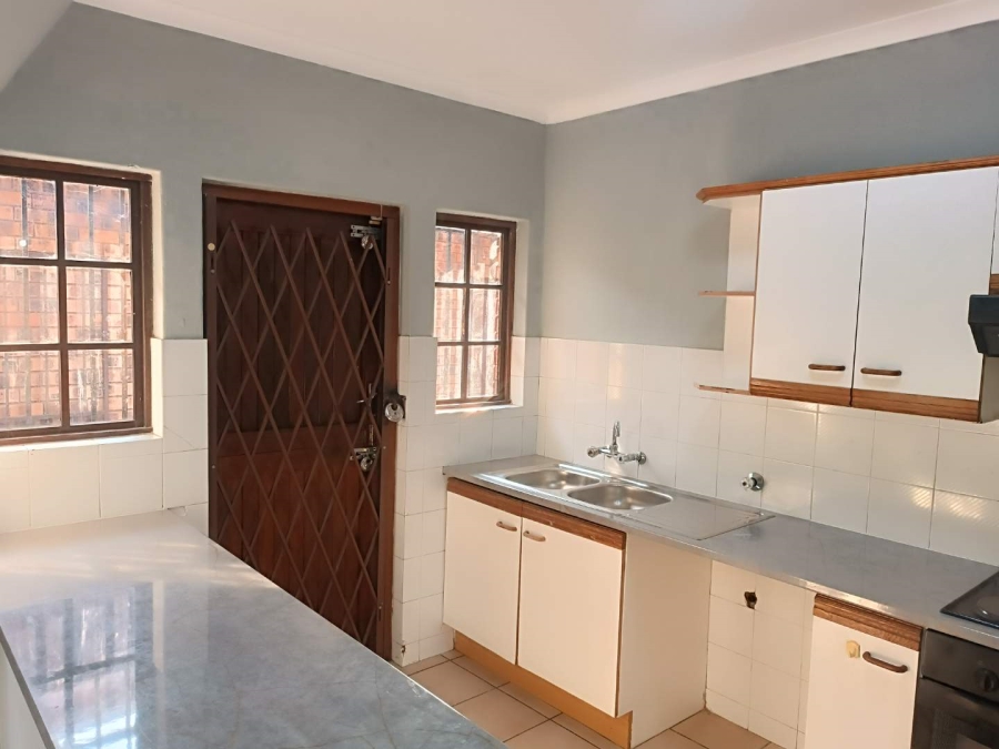 3 Bedroom Property for Sale in Scottsville KwaZulu-Natal