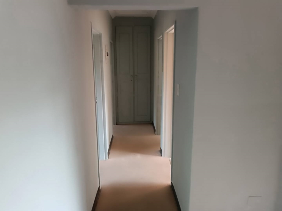 3 Bedroom Property for Sale in Scottsville KwaZulu-Natal