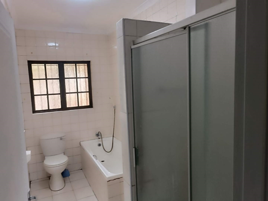 3 Bedroom Property for Sale in Scottsville KwaZulu-Natal