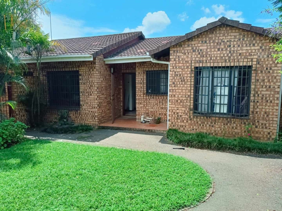 3 Bedroom Property for Sale in Scottsville KwaZulu-Natal