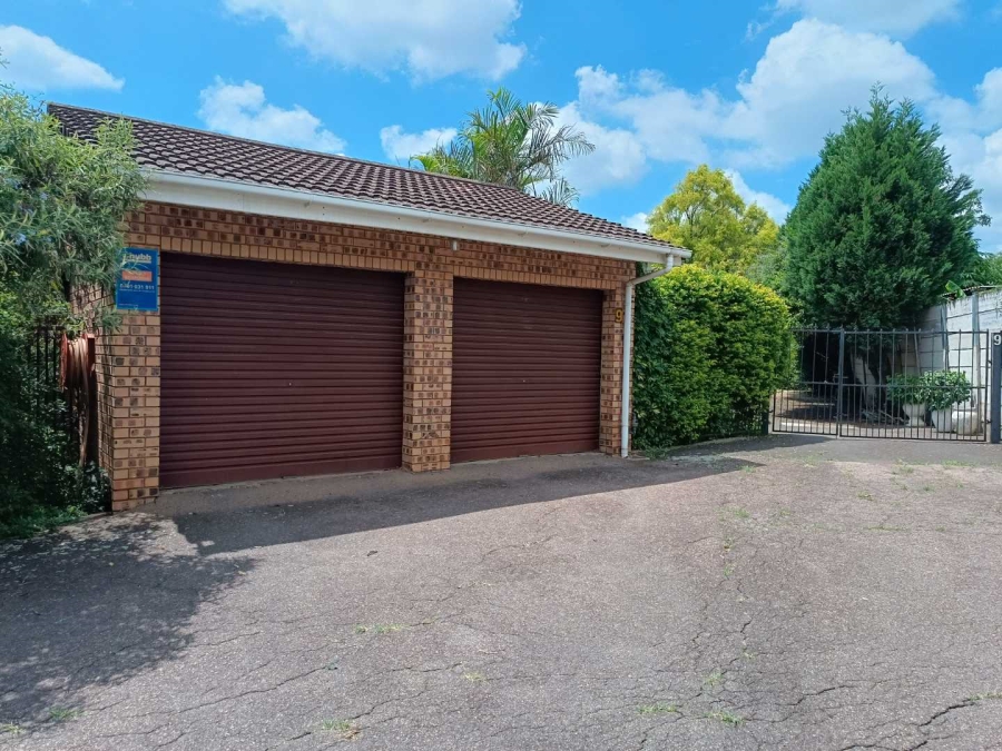 3 Bedroom Property for Sale in Scottsville KwaZulu-Natal