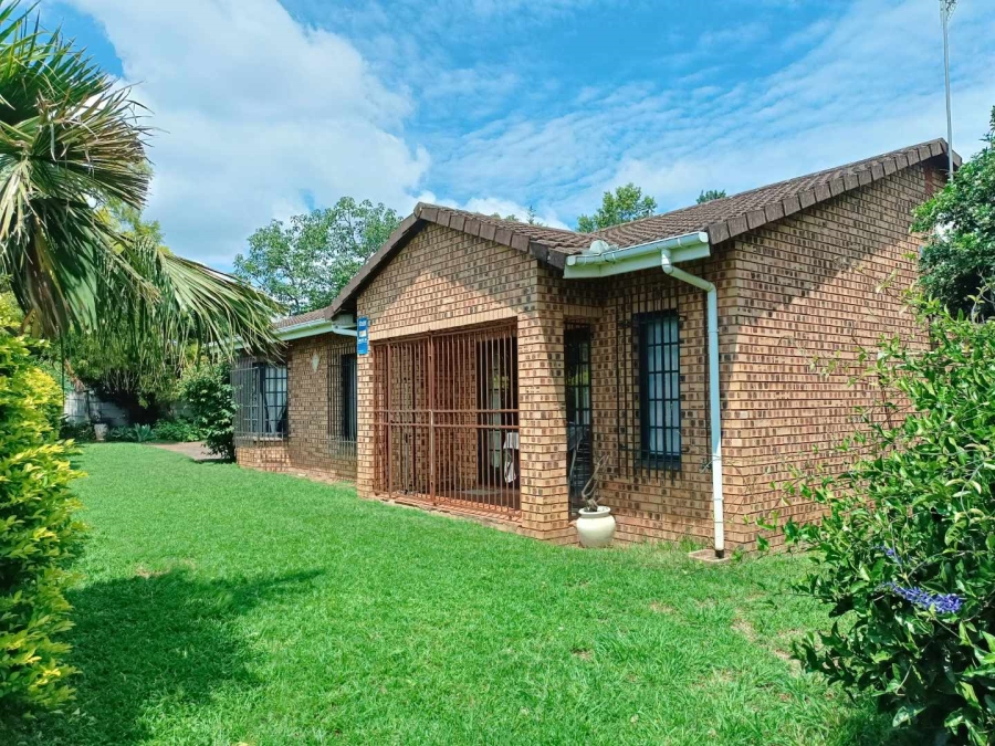 3 Bedroom Property for Sale in Scottsville KwaZulu-Natal