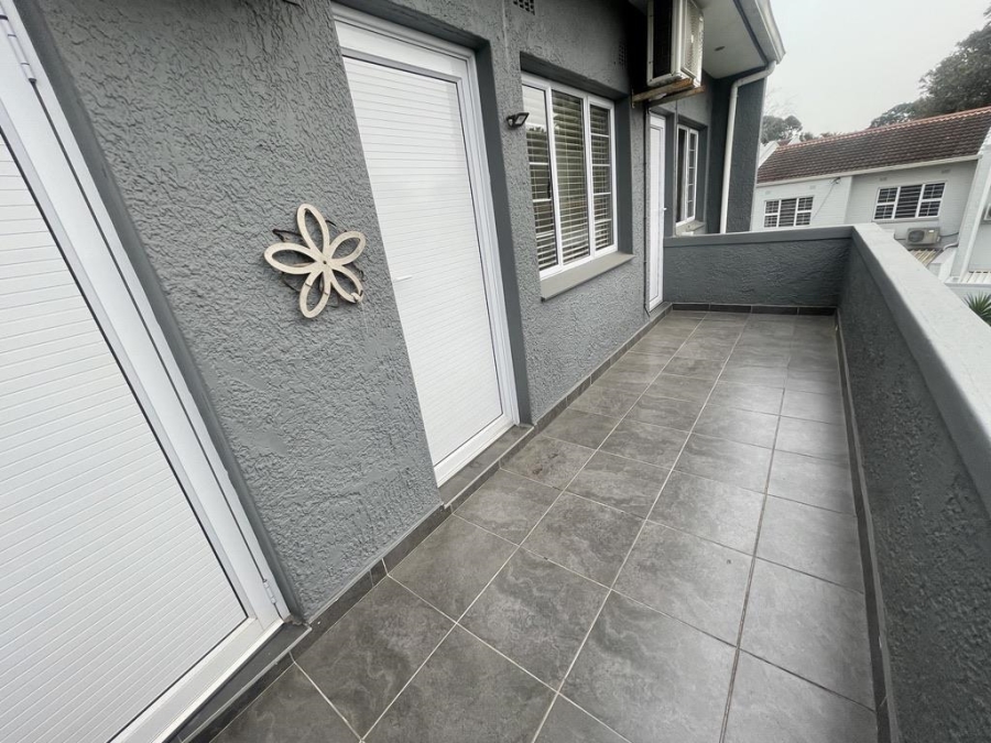 To Let 3 Bedroom Property for Rent in Sunningdale KwaZulu-Natal