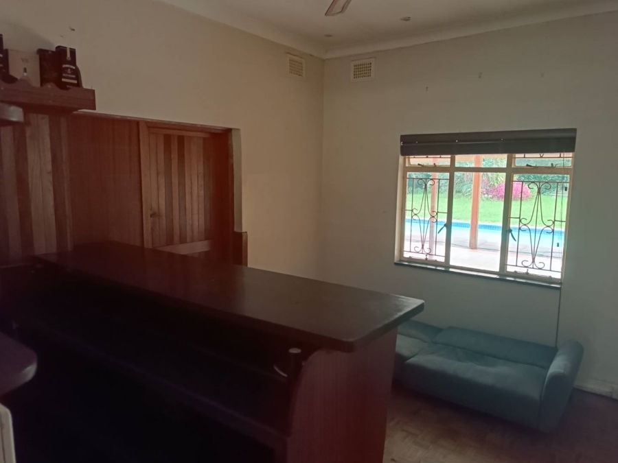 11 Bedroom Property for Sale in Foxhill KwaZulu-Natal