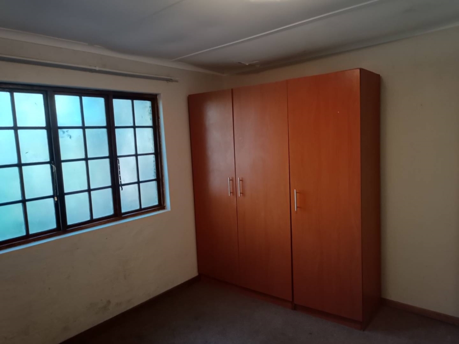11 Bedroom Property for Sale in Foxhill KwaZulu-Natal