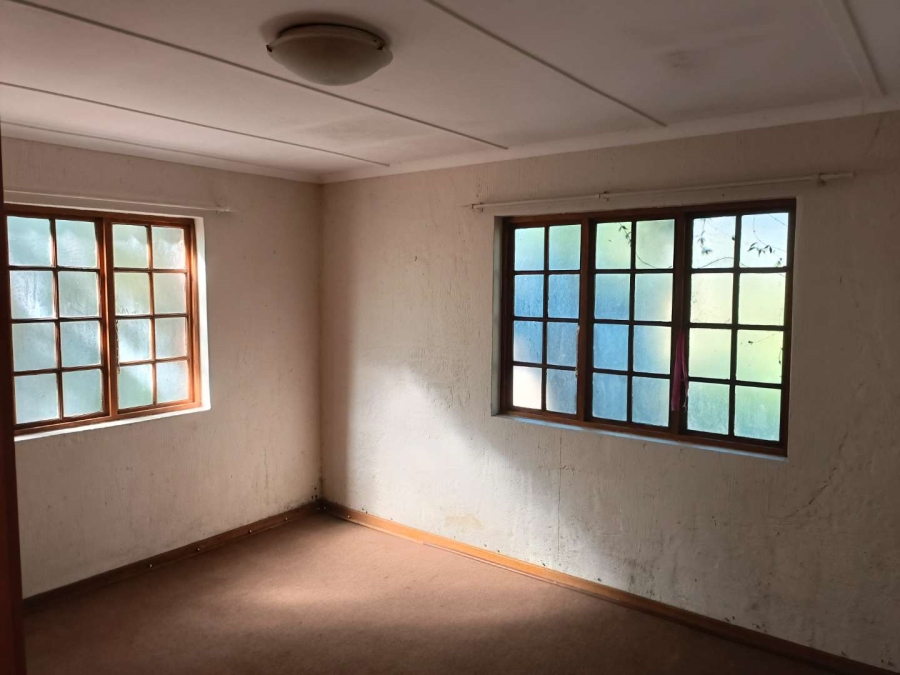 11 Bedroom Property for Sale in Foxhill KwaZulu-Natal