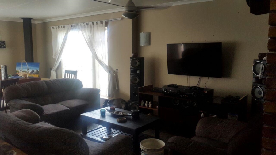 To Let 3 Bedroom Property for Rent in Veld En Vlei KwaZulu-Natal