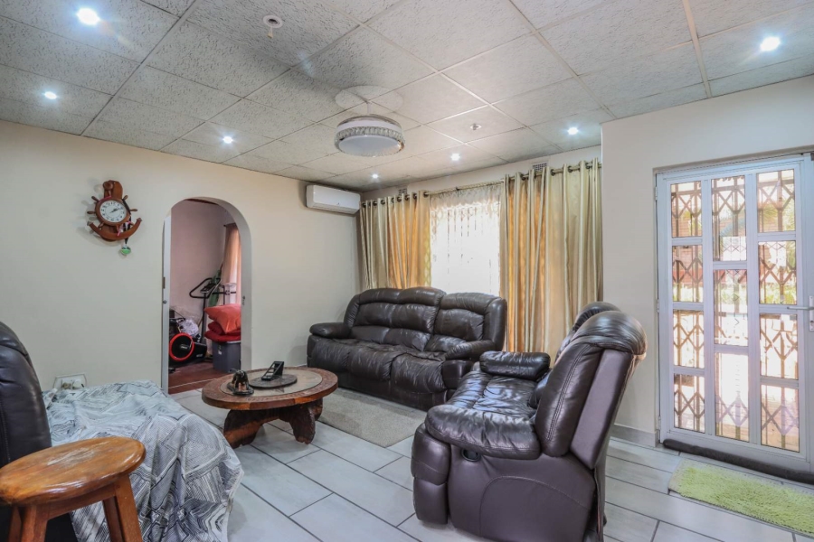 4 Bedroom Property for Sale in Northdene KwaZulu-Natal