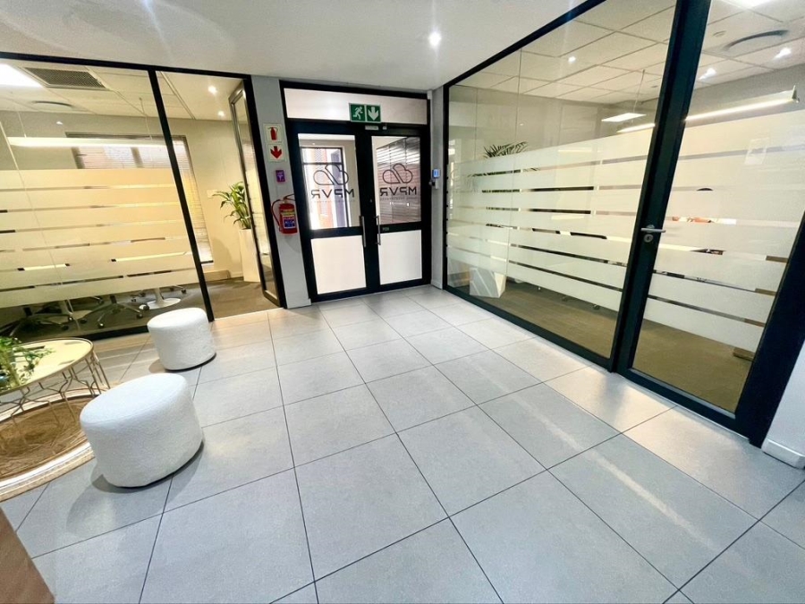 To Let commercial Property for Rent in Umhlanga Ridge KwaZulu-Natal