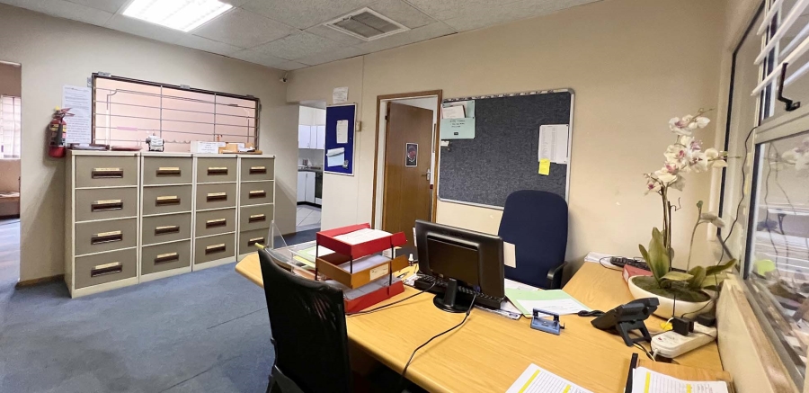 Commercial Property for Sale in Red Hill KwaZulu-Natal