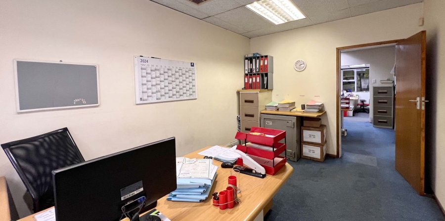 Commercial Property for Sale in Red Hill KwaZulu-Natal