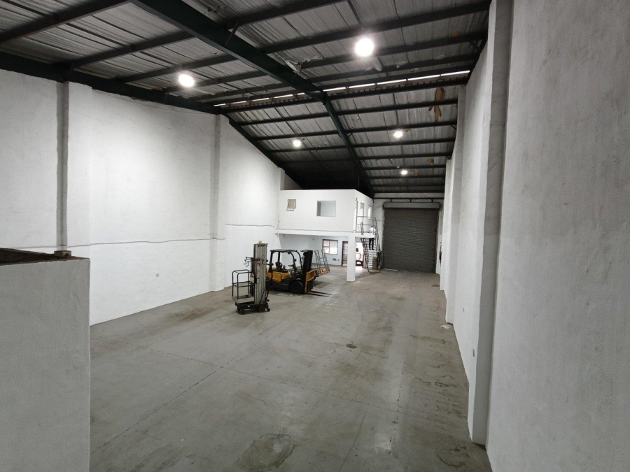 To Let commercial Property for Rent in Westmead KwaZulu-Natal