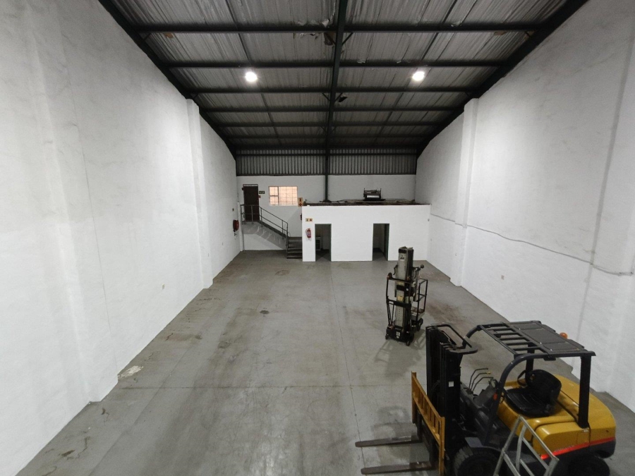 To Let commercial Property for Rent in Westmead KwaZulu-Natal