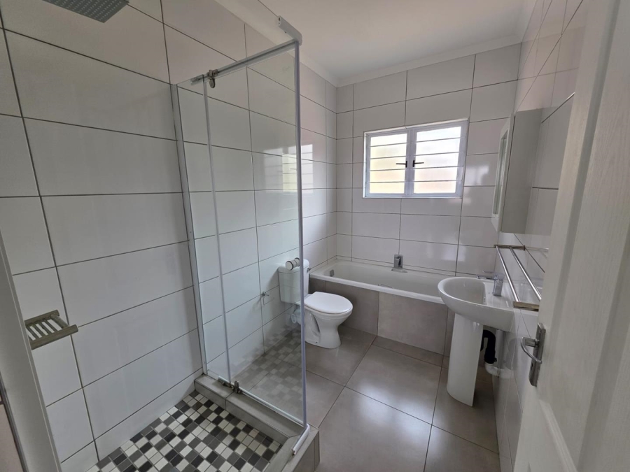 To Let 3 Bedroom Property for Rent in Clifton Park KwaZulu-Natal