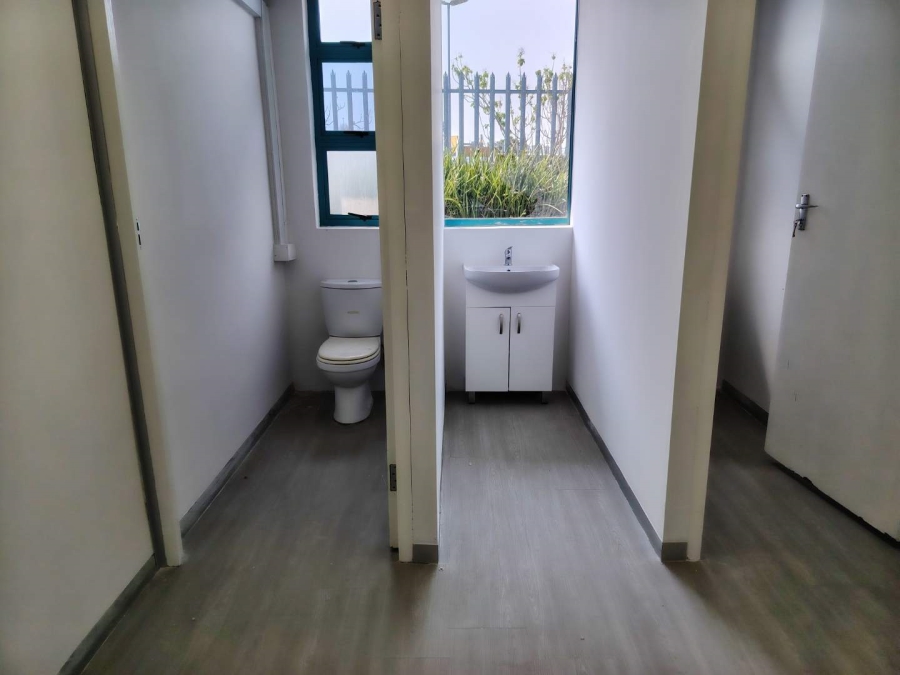 To Let commercial Property for Rent in Hillcrest KwaZulu-Natal