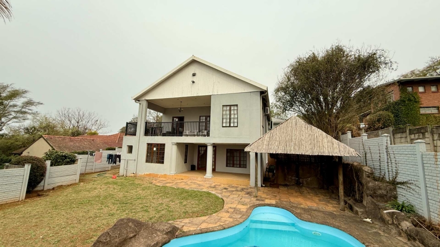5 Bedroom Property for Sale in Clarendon KwaZulu-Natal