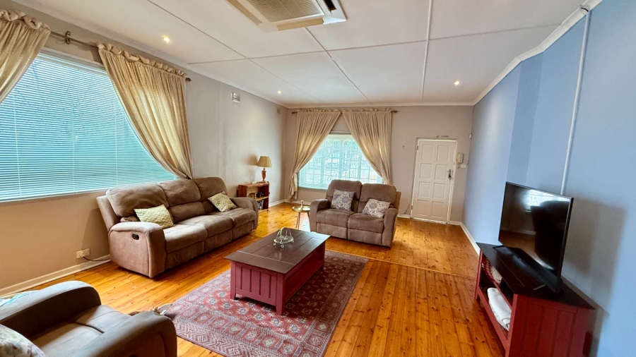 5 Bedroom Property for Sale in Clarendon KwaZulu-Natal