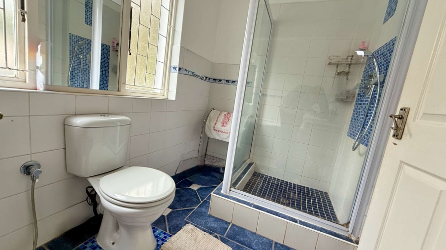 5 Bedroom Property for Sale in Clarendon KwaZulu-Natal